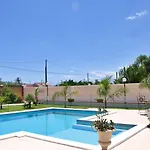 Gloria