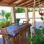 Gloria Casa de Férias Brucoli